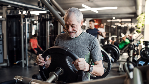 patient running on treadmill at collaborative health sports medicine during doctors visit